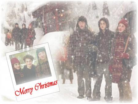The Trio wishes you a Merry Christmas!